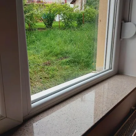 Ena Apartman *